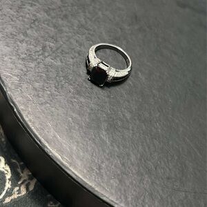 Stunning Silver Ring with Black Gemstone